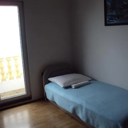 Maestral Guest house