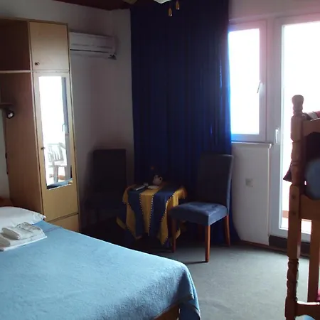 Casa de hóspedes Maestral 3*